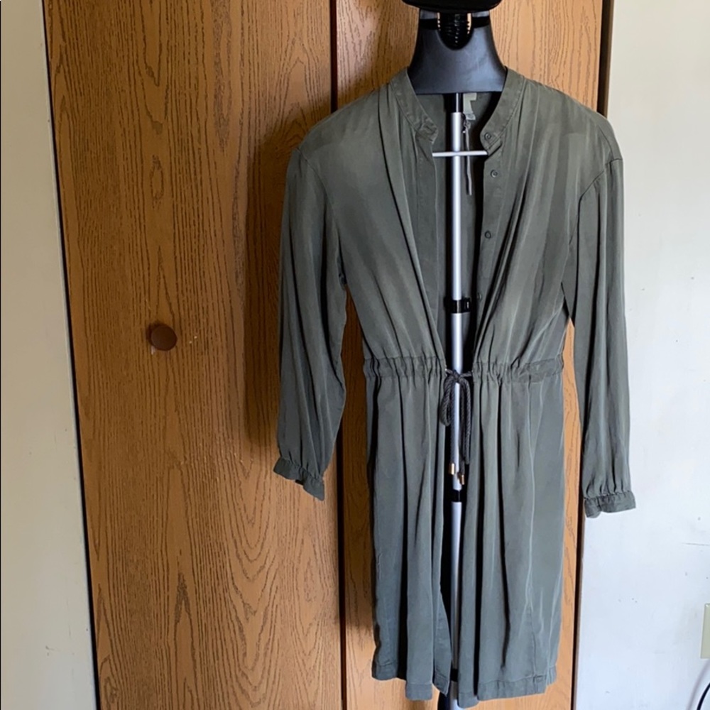 Shirt dress